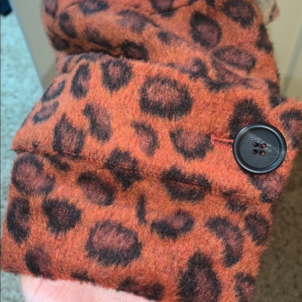 Cheetah Jacket - Picture 4 of 4
